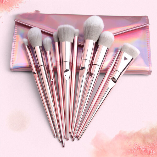 10-wet-And-Wild-Makeup-Brushes-Set-With-Brush-Bag-Mixed-10