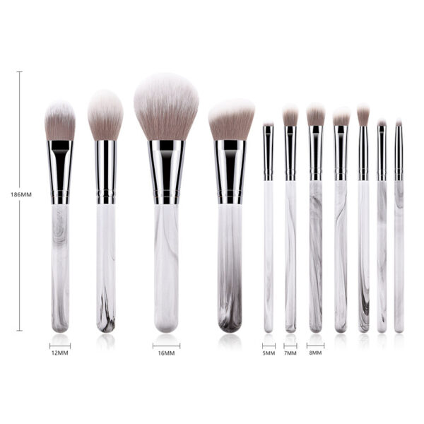 11 makeup brush sets - Mixed