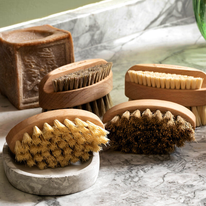 Natural Hillbrush Nail Brush - Stiff - 100 Fsc Certified