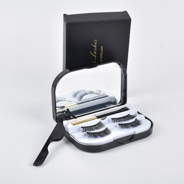 Two-Pairs-Of-Magnetic-Eyeliner-And-Eyelashes-Gift-Mixed-8
